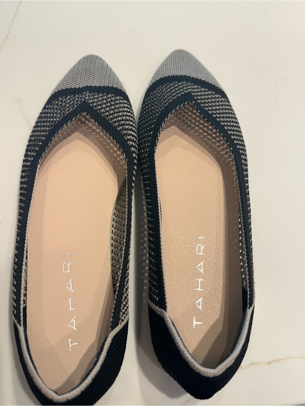 Tahari Gray & Black Knit Pointed-Toe Ballet Flats